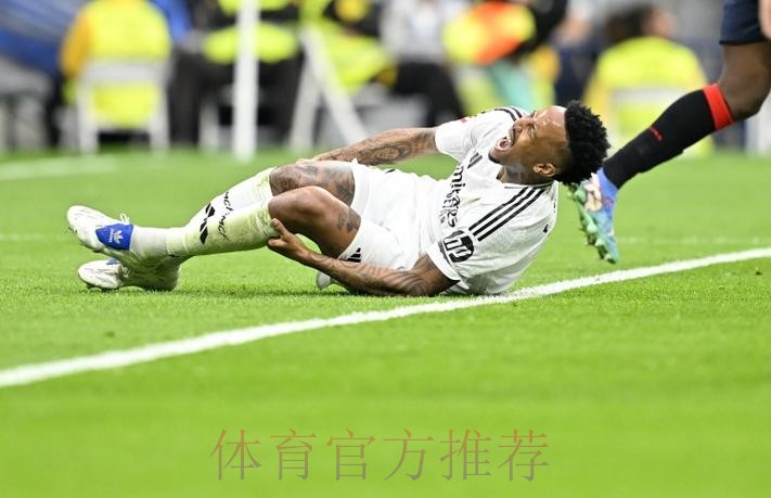 西媒:腿筋受伤 米利唐缺阵时间可能达到3个月 西媒:腿筋受伤 米利唐缺阵时间可能达到3个月